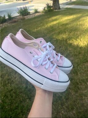Converse Low-Top Pink Canvas Platform Sneakers